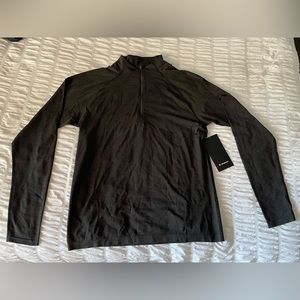 Men’s Black Lululemon Metal Vent Tech Midweight Half Zip 2.0